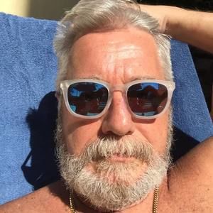 Meet your Posher, Don